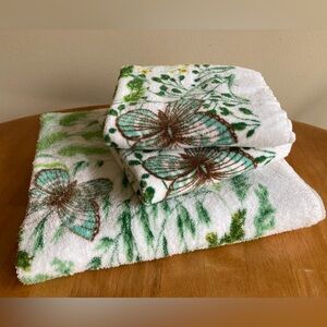 Set of 3 Martex butterfly spring towels